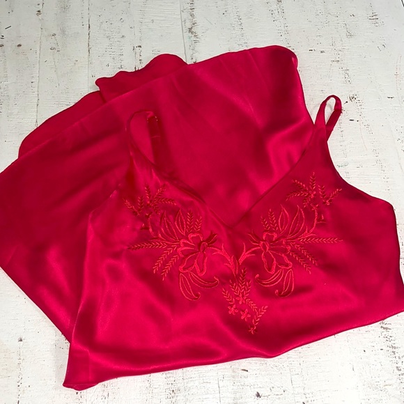 Vintage Gold Label Pure 100% Silk Red Chemise Slip Embroidered - Picture 6 of 7